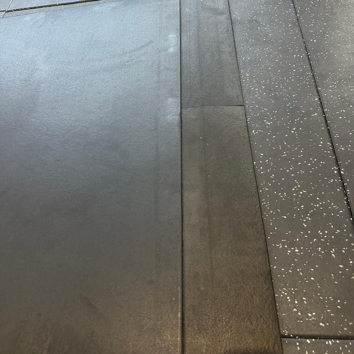 VULCAN 20mm EPDM Rubber Tile Ramp Edge Black (50cm Long) | IN STOCK